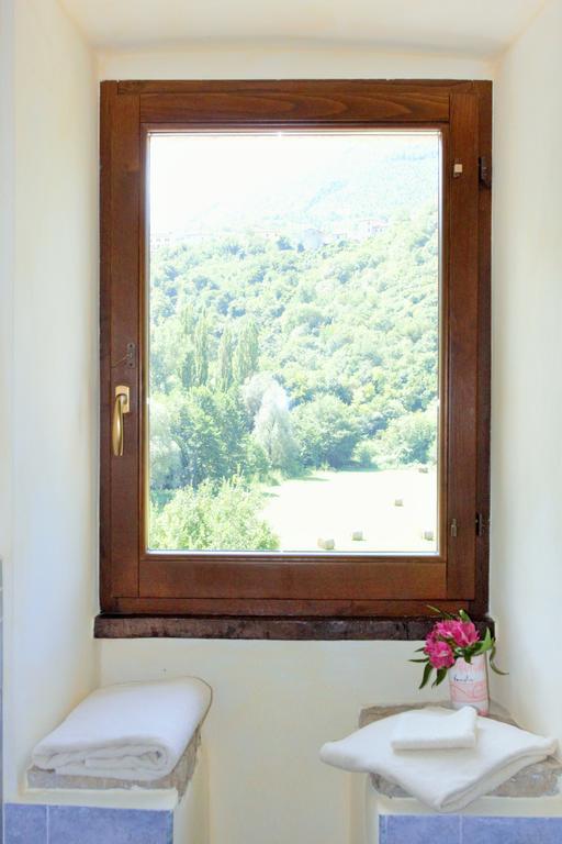 Agriturismo Casale La Palombara Cerreto di Spoleto Bilik gambar
