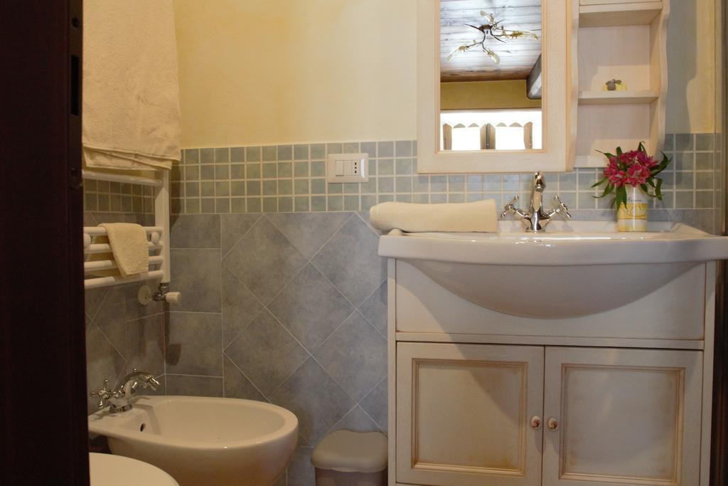 Agriturismo Casale La Palombara Cerreto di Spoleto Bilik gambar