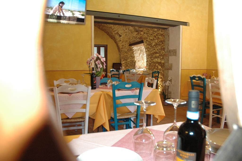 Agriturismo Casale La Palombara Cerreto di Spoleto Luaran gambar